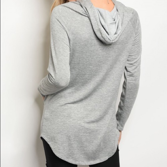 Gray Hooded Tunic - Picture 2 of 4